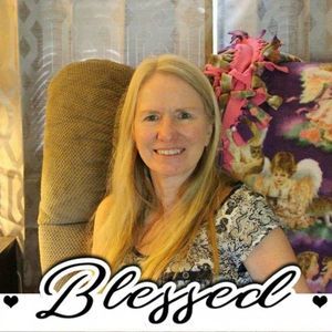 Meet your Posher, Vanessa