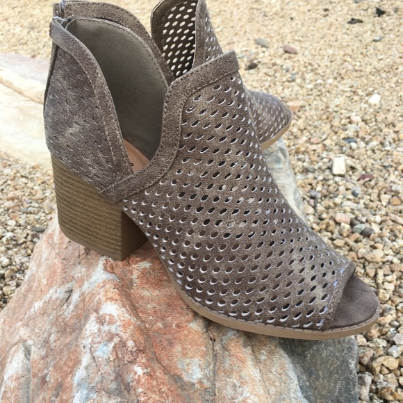Dark Taupe Peep toe booties - Picture 3 of 5