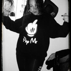 Meet your Posher, Lydi