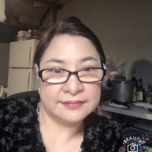 Meet your Posher, Neliza