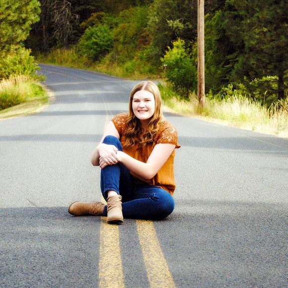 Meet your Posher, Ella - Picture 1 of 1