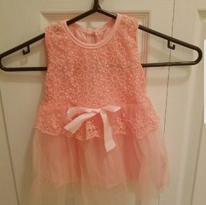 Beautiful infant coral dress 3-6 months