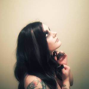 Meet your Posher, Rochell