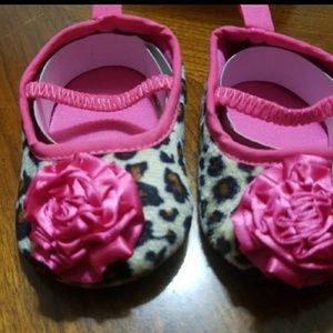 New infant leopard soft sole shoes with bows