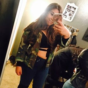 Meet your Posher, Jamie