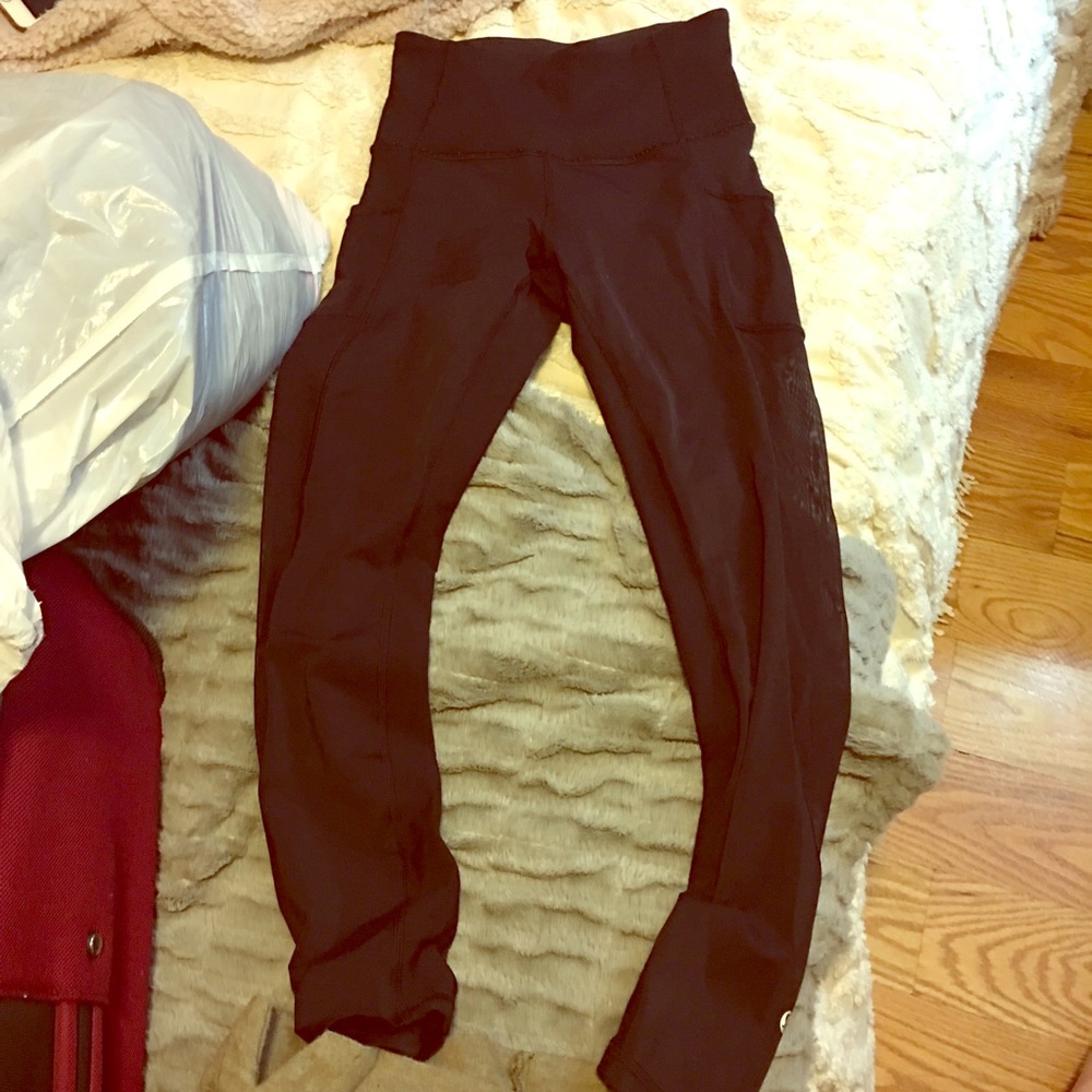 LULULEMON LEGGINGS