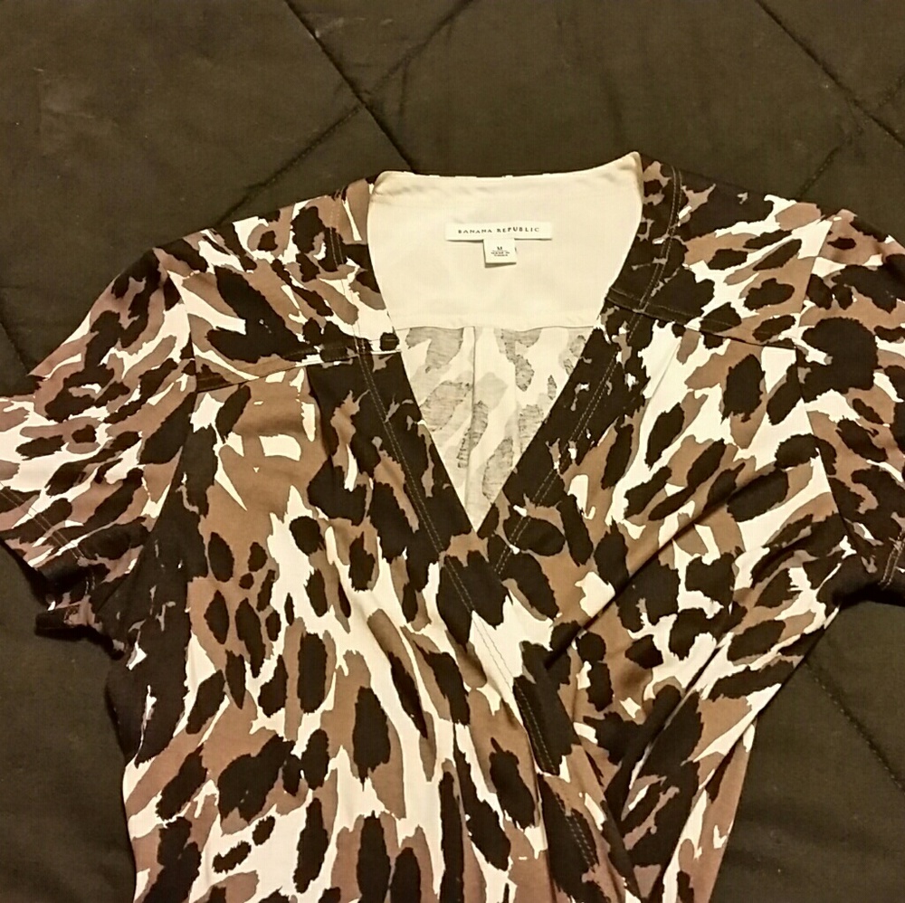 PATTERN WRAP DRESS - Picture 3 of 5