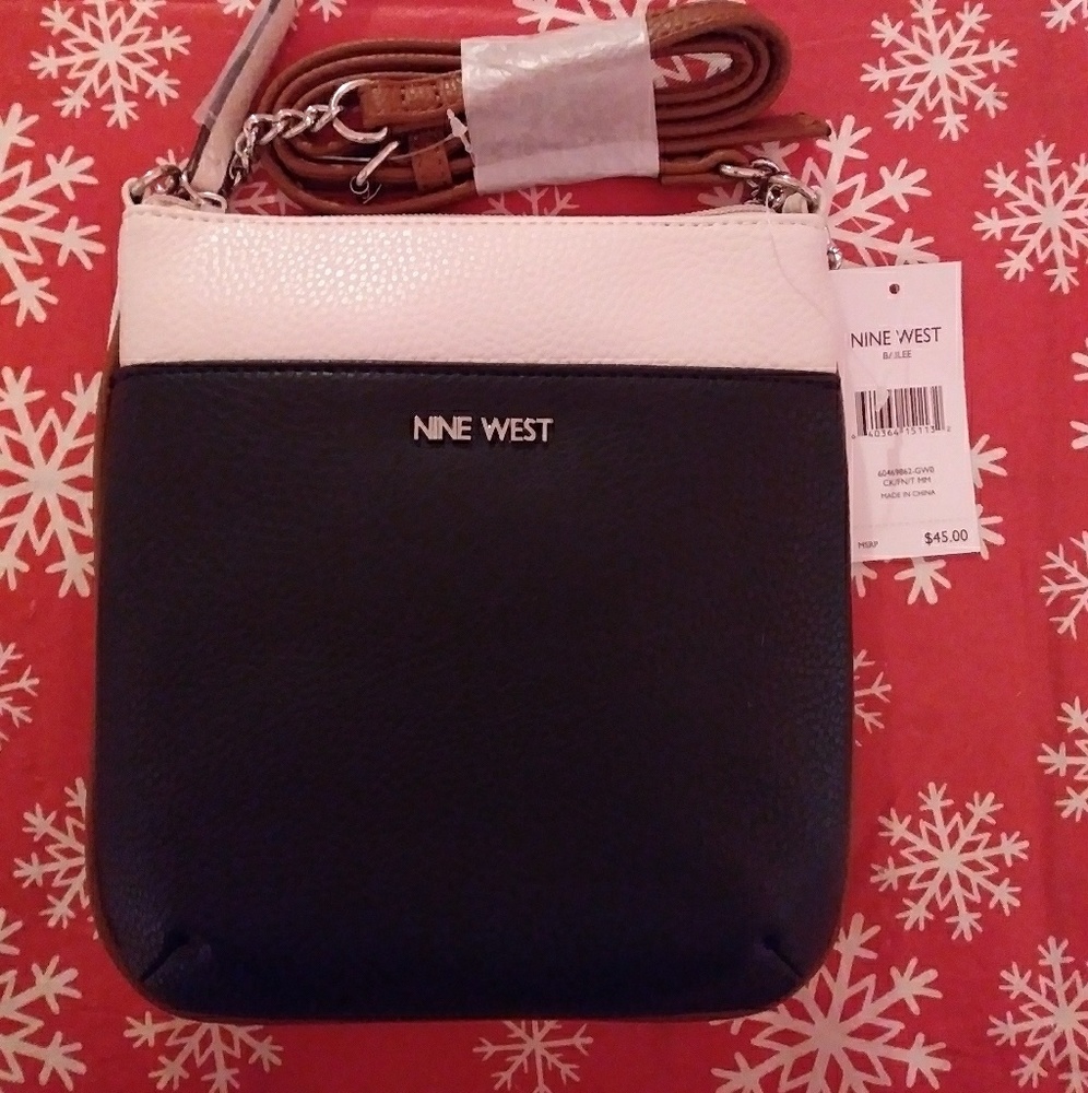 **SOLD OUT**Nine West Purse