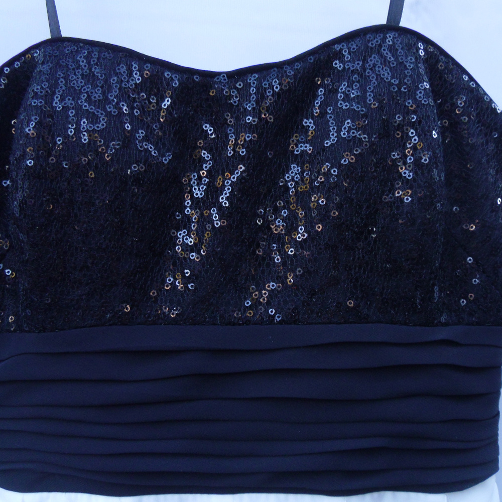 Hailey Logan by Adrianna Papell black Sequin Dress - Picture 2 of 6