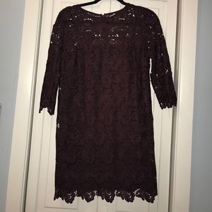 Lace shift dress