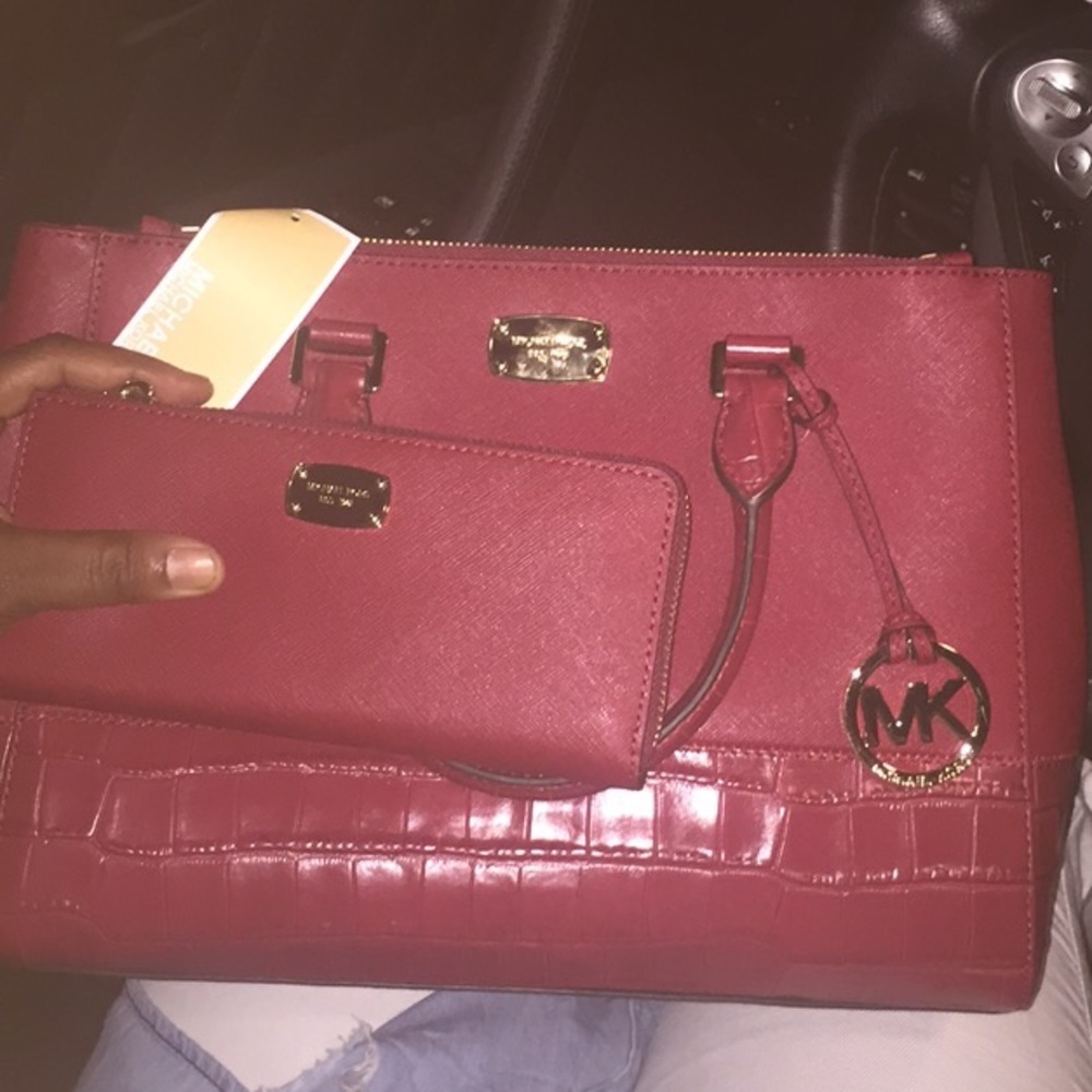 Purse and Wallet