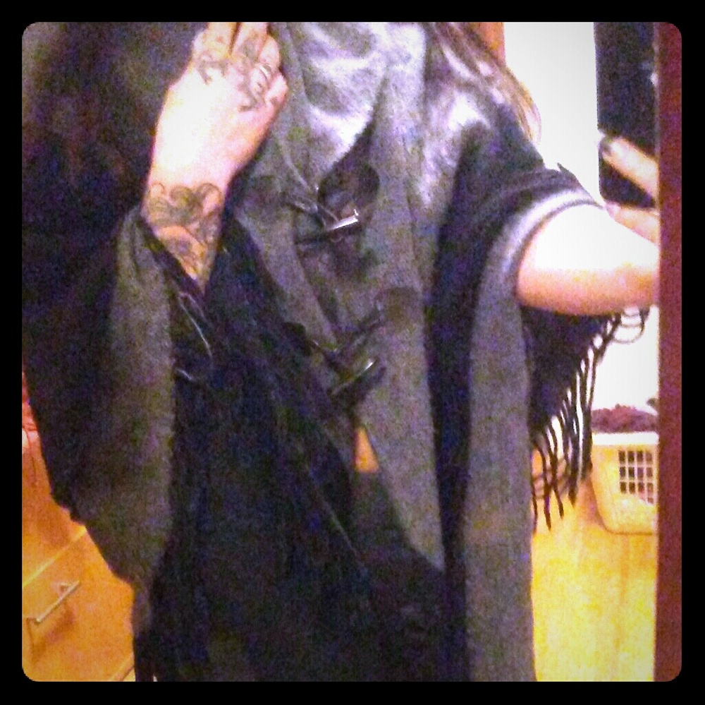Winter shawl with tribal motif