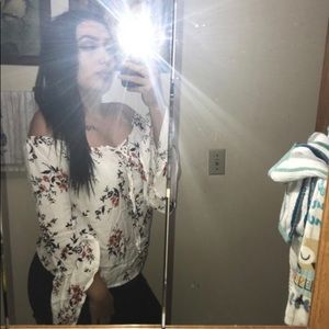 Meet your Posher, Felicita