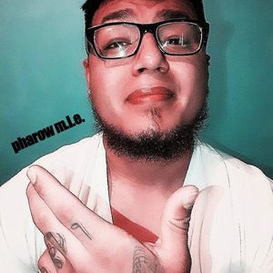 Meet your Posher, Alex