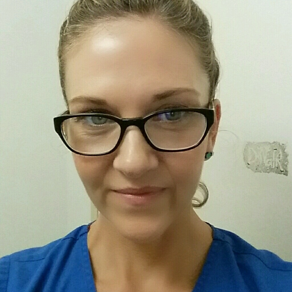 Meet your Posher, Andrea