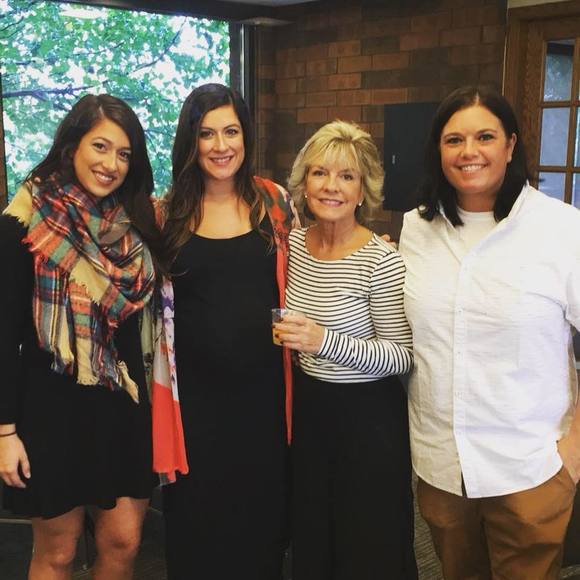 Meet your Posher, Angela - Picture 1 of 1