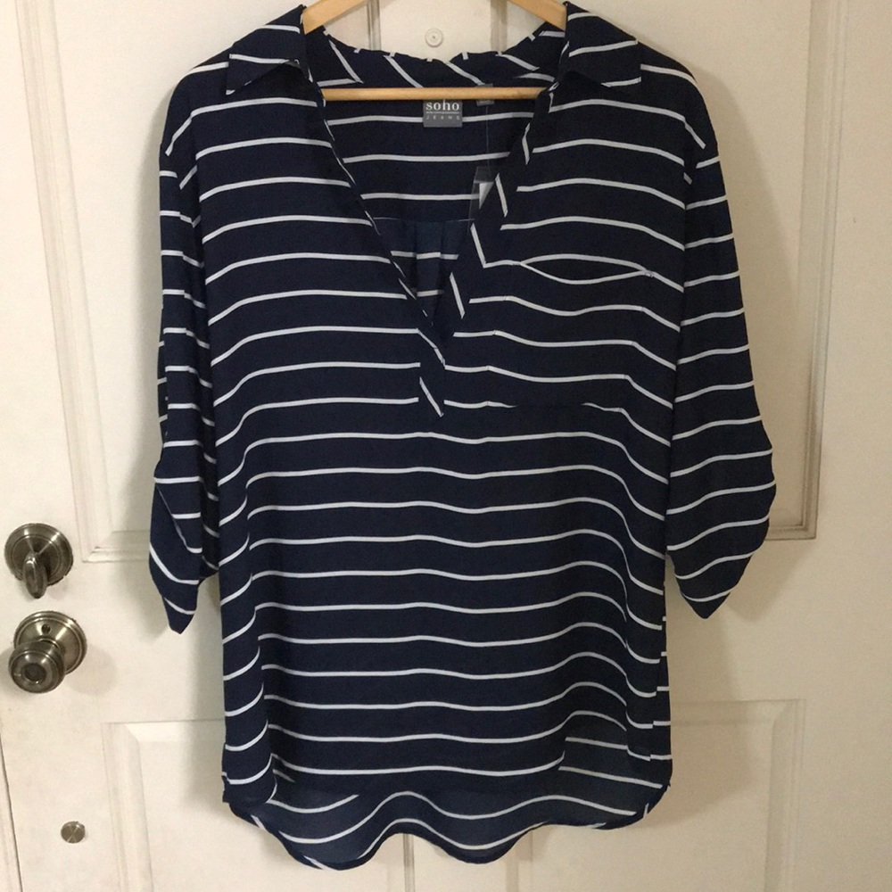 NWT NY&Co Top. XL.