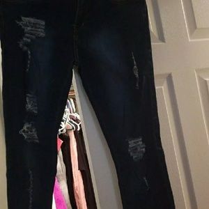 New womans denim ripped jeans size large