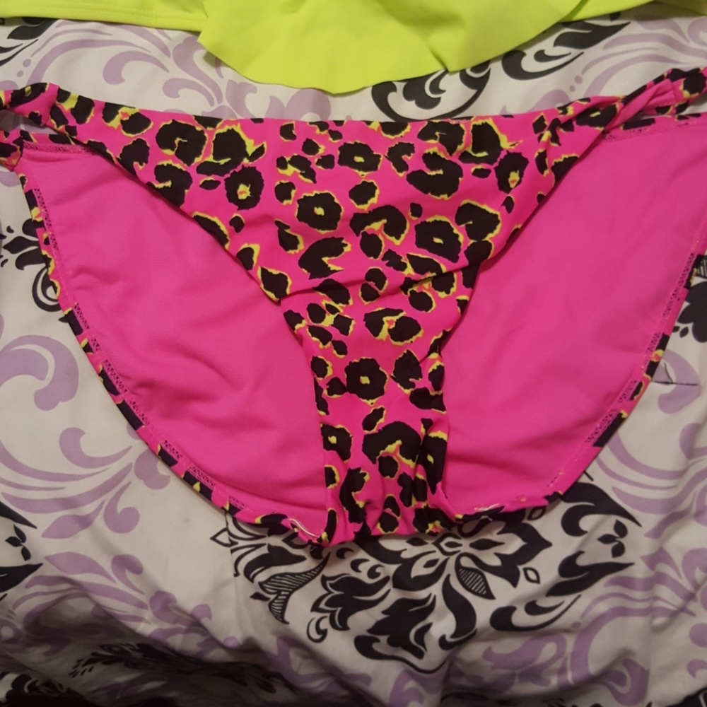Bathing Suit - Picture 2 of 5