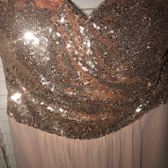 Dress - Picture 2 of 3
