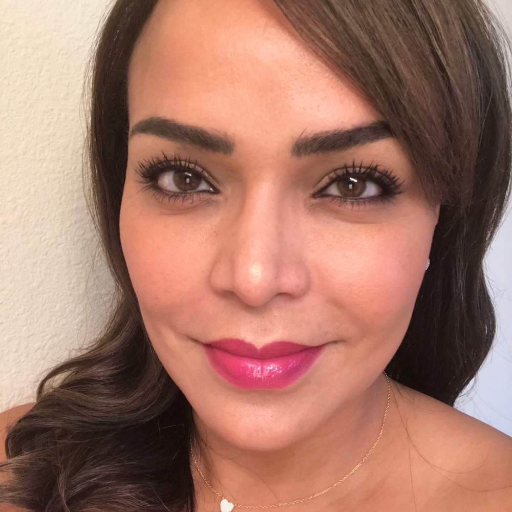 Meet your Posher, Viviana