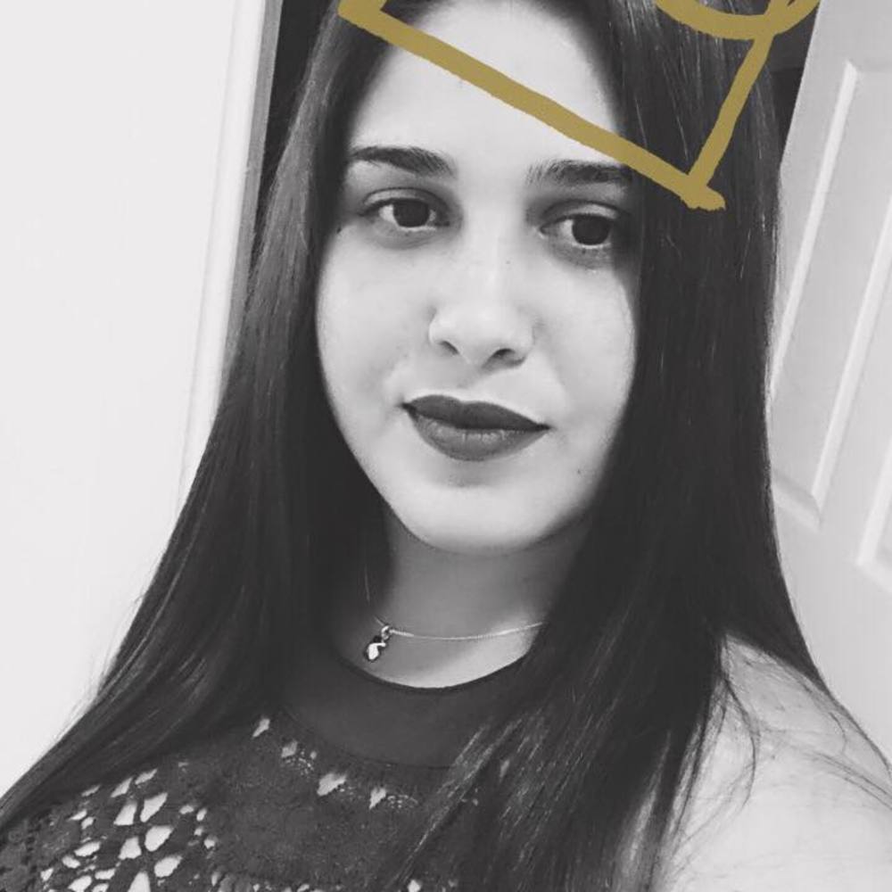 Meet your Posher, Evelin