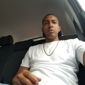 Meet your Posher, Anibal