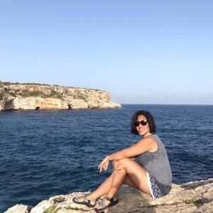 Meet your Posher, Diana