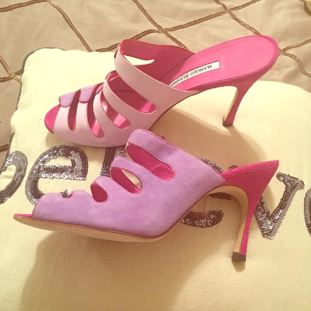 Manolo Blahnik Women’s Suede Shoe size 11