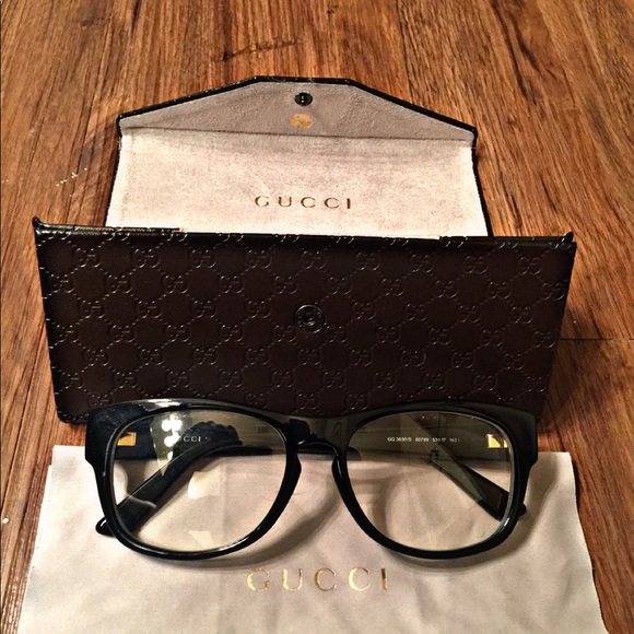 Gucci Eyeglasses - Picture 2 of 4