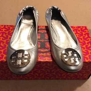 Tory Burch Reva flats 6.5 silver