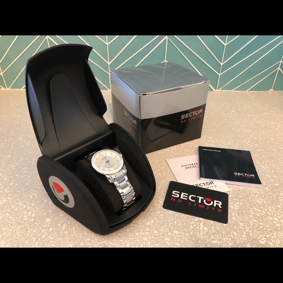 Men’s Sector 500 Stainless Steel Watch - NEW - Picture 2 of 8