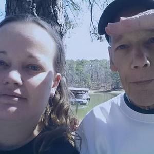 Meet your Posher, Desiree