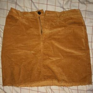 Brown mini skirt