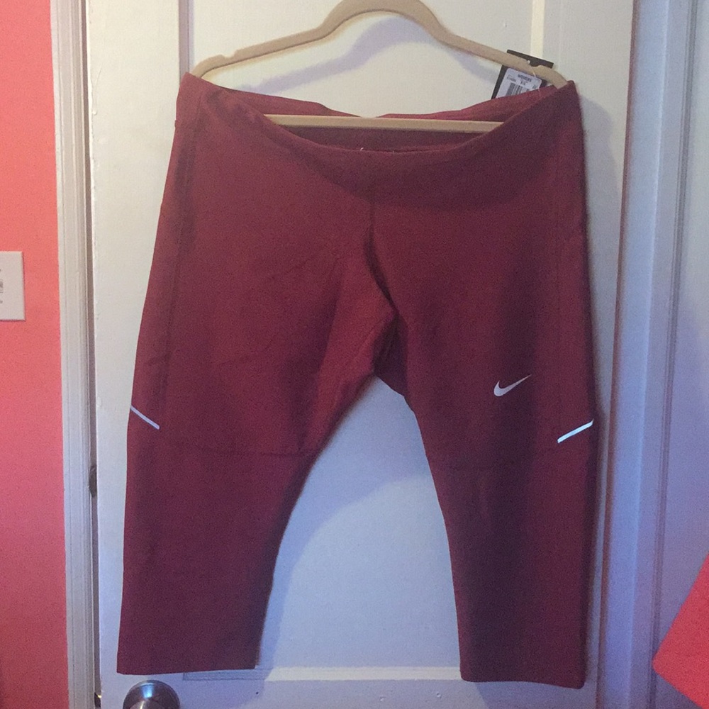 Nike did-fit workout Capri