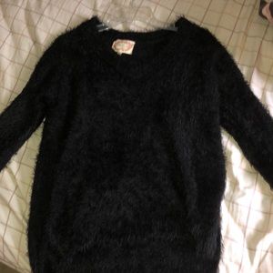 Fur black sweater