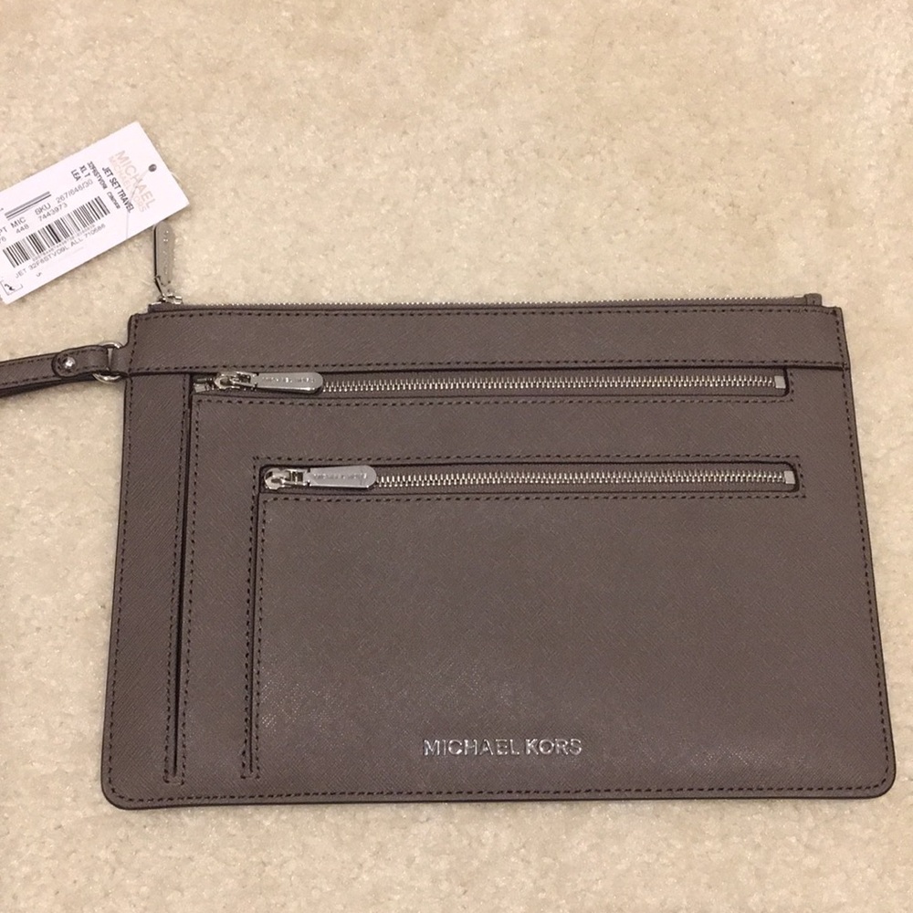 Michael Kors Jet Set Travel Clutch / Wristlet