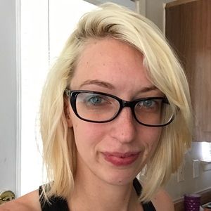 Meet your Posher, Leah