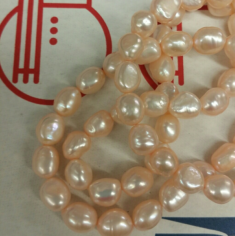 Imperial Pearl Bracelets - Picture 2 of 2