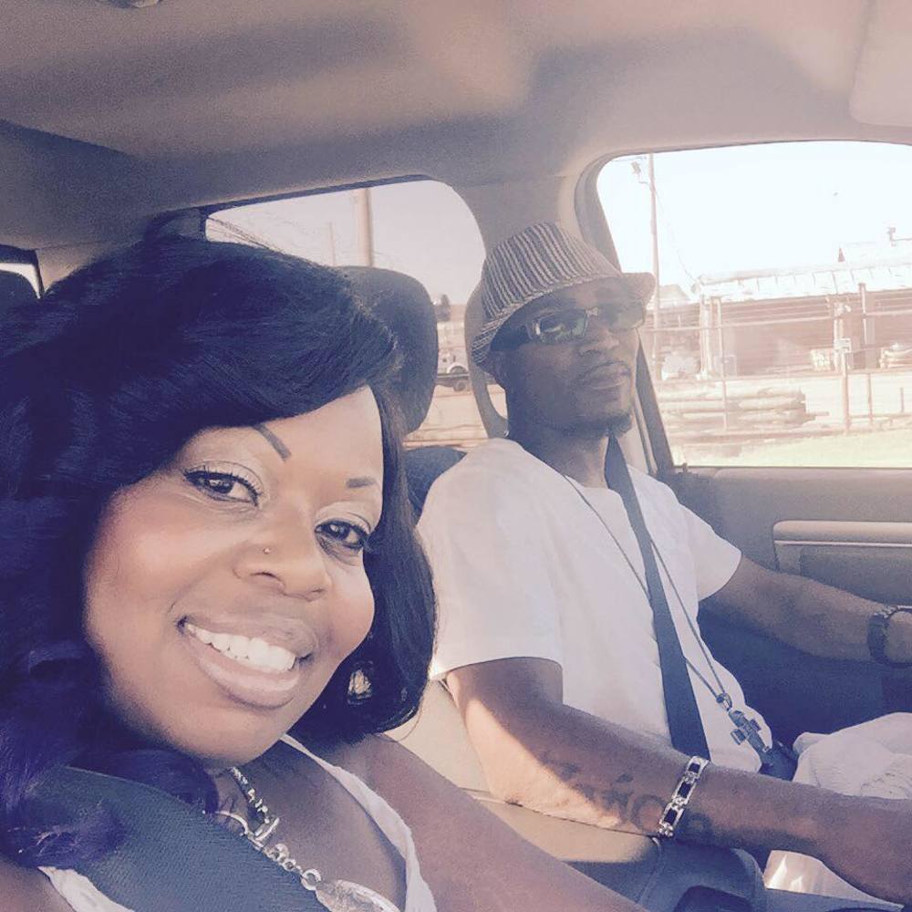 Meet your Posher, Ebony