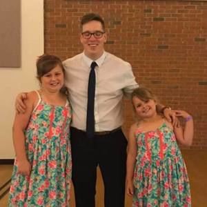 Meet your Posher, Drew