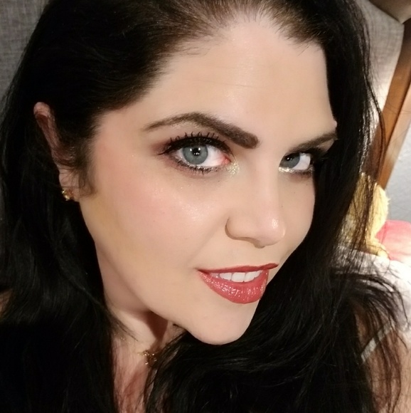 Meet your Posher, Grace - Picture 2 of 2