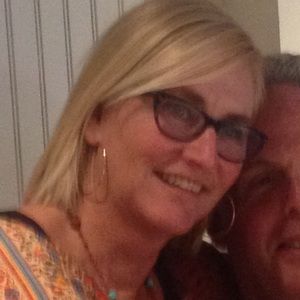 Meet your Posher, Carrie