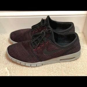 Men’s Nike Stefan Janoski men’s sneaker Nike SB