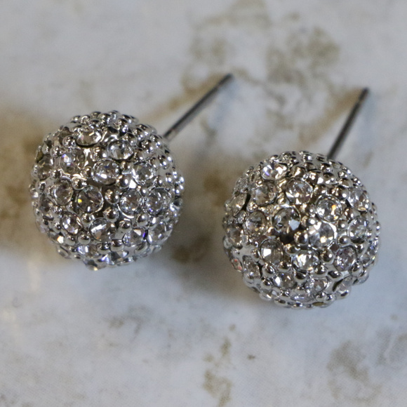 NWT silver fire ball pave crystal stud LTDE45 - Picture 2 of 6