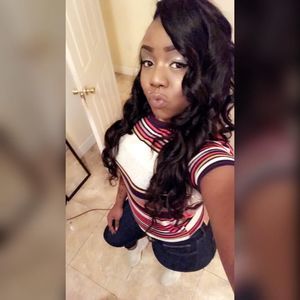 Meet your Posher, Daisha