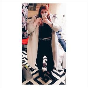 Meet your Posher, Ashley