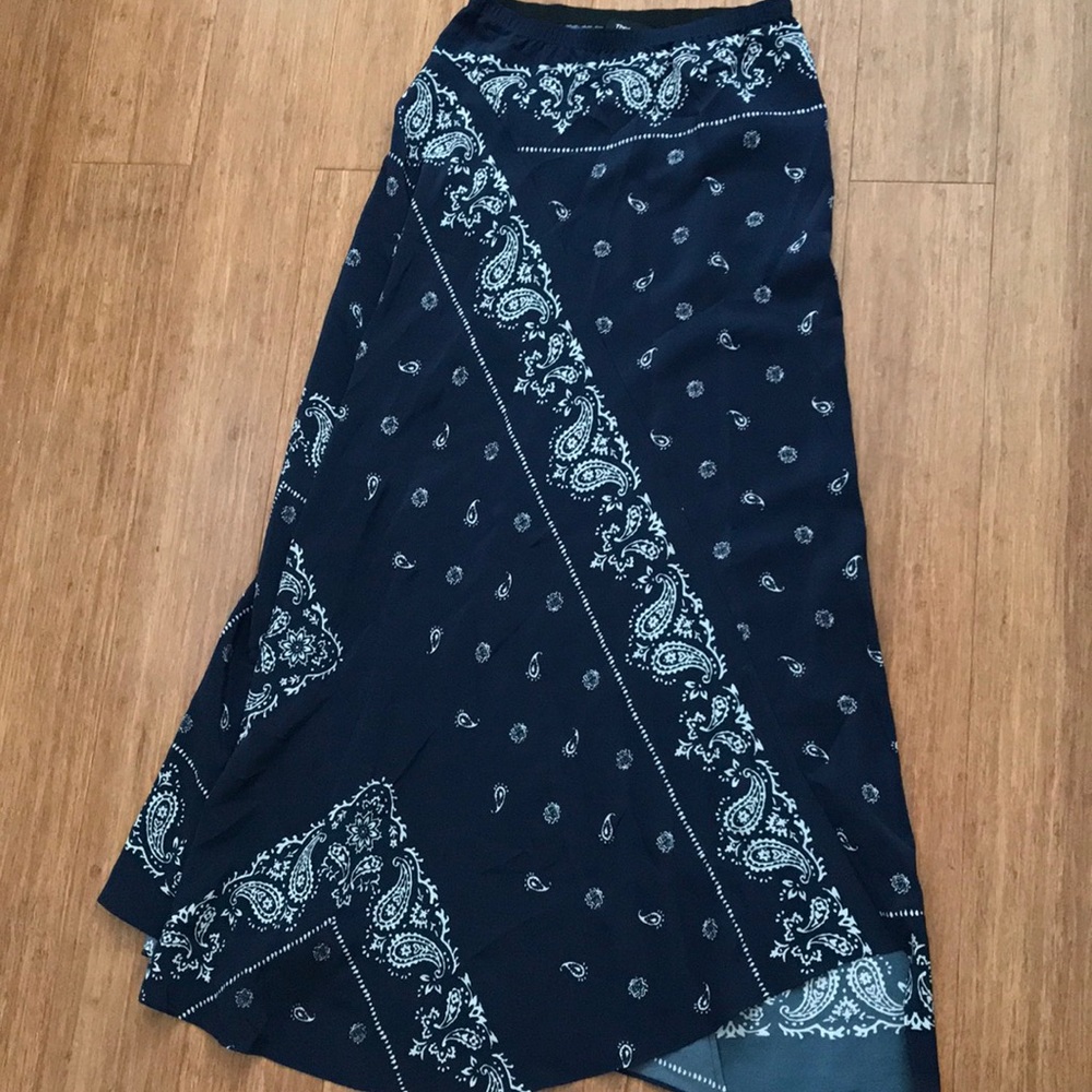 Theory Maxi Skirt. 100% Silk.