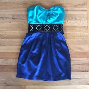 Teen girls Party Dress, Size 3 Juniors