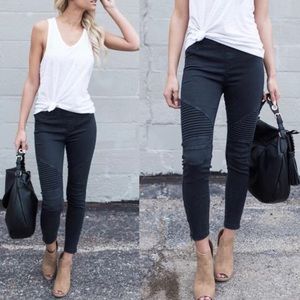 New Stretchy Black Moto Jegging Size S/M